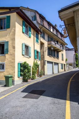 İsviçre 'nin Lavaux bölgesindeki Chexbres köyü.