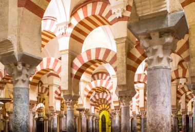 Cordoba, Endülüs, İspanya 'daki La Mezquita Katedrali' nin (cami) içinde.