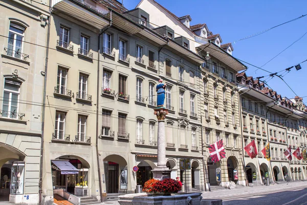Edificios Medievales Calle Marktgasse Berna Suiza —  Fotos de Stock