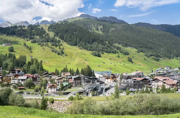 Пейзаж Знаменитой Альпийской Деревни Сент Антон Австрия — стоковое фото