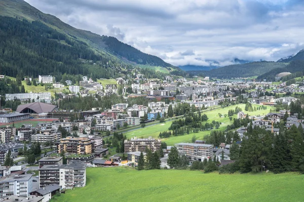 Letecký Pohled Město Jezero Davos Švýcarsko — Stock fotografie