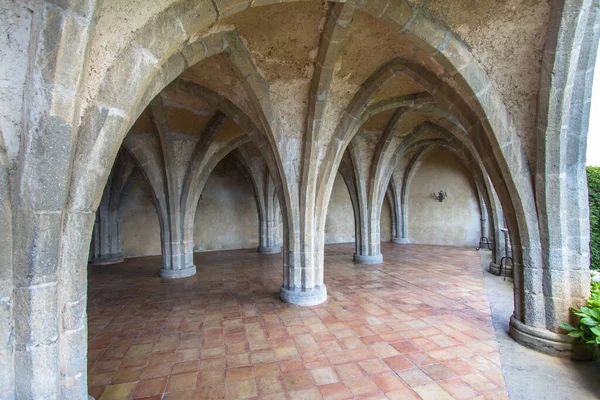 Porticato Chiostro Villa Cimbrone Ravello Costiera Amalfitana — Foto Stock