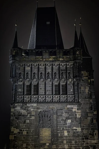 Teil einer dunklen Burg — Stockfoto