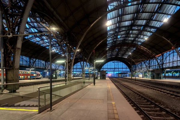 Bahnhofsinnenausbau — Stockfoto