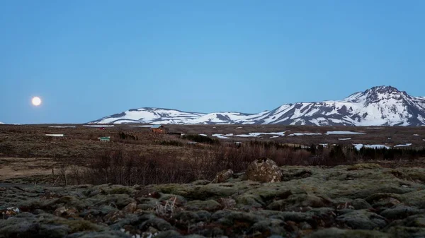 Medianoche en Islandia —  Fotos de Stock