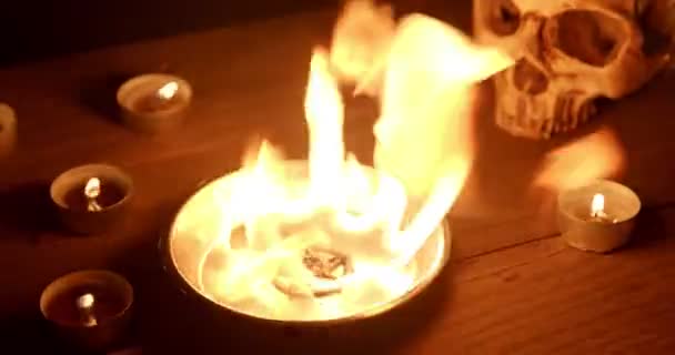 Burning pentacle on altar closeup footage — Stockvideo