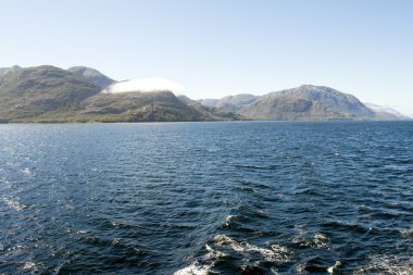 Şili fiyortları içeriden geçirilmesi