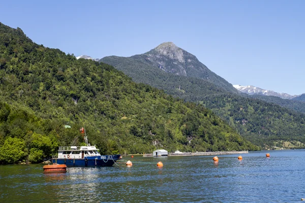 All'interno del passaggio dei fiordi cileni — Foto Stock