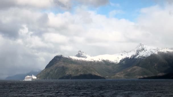 Cruising i glaciären Alley - Patagonien Argentina — Stockvideo
