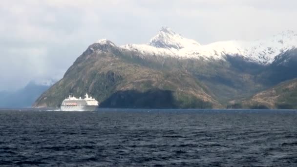 Crucero en Callejón Glaciar - Patagonia Argentina — Vídeos de Stock
