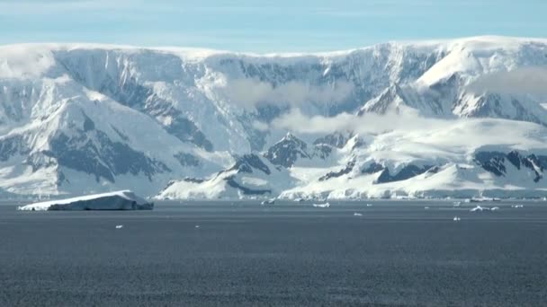 Antartika'da - Fairytale manzara seyir — Stok video