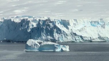 -Küresel ısınma - Antarktika buz oluşumları sahil şeridi
