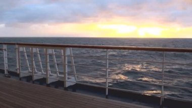 Şili fiyort gün batımı