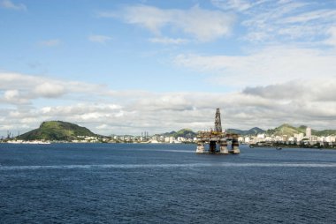 Brezilya - petrol sondaj platformu içinde Guanabara Körfezi - Rio de Janeiro