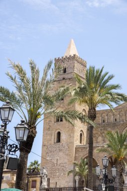 Cefalu - Sicilya - İtalya Bazilikası