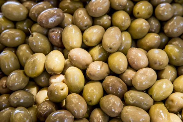 Green Fresh Olives — Stock Photo, Image