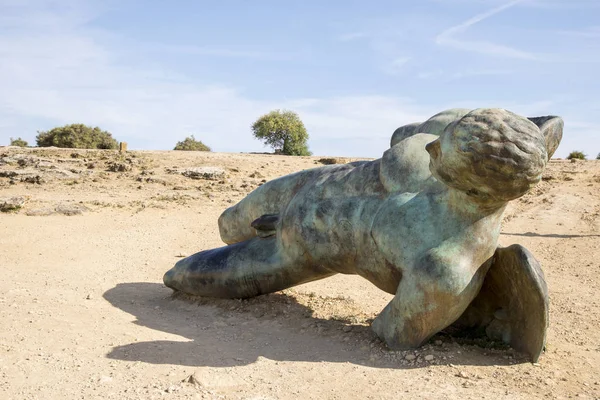 Statue of Icarus - Agrigento — Stock Photo, Image