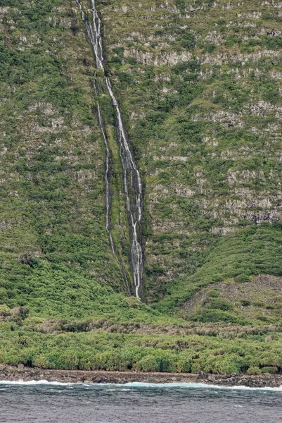 Los acantilados del mar de Molokai - Hawai — Foto de Stock