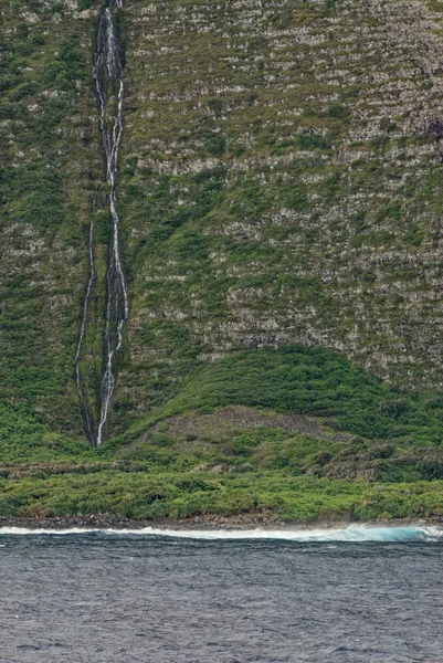 Los acantilados del mar de Molokai - Hawai —  Fotos de Stock
