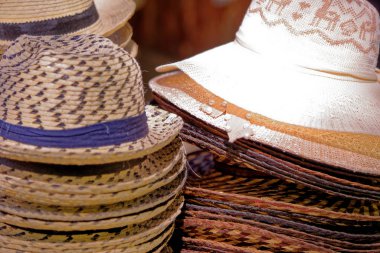 Suç ortağı - Küba 'da Şapkalar