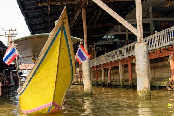 Damnoen Saduak Floating Market - Tailandia — Foto de Stock