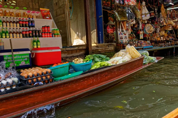 Damnoen Saduak Floating Market - Tailandia — Foto de Stock