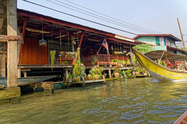 Damnoen Saduak Floating Market - Thajsko — Stock fotografie