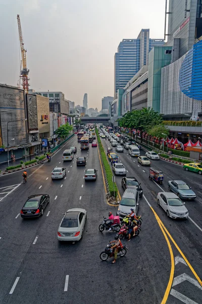 Trafic dans le centre-ville Bangkok Thaïlande — Photo