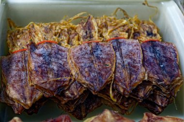 Bangkok, Tayland Tayland sokak pazarında Satılık deniz ürünleri kurutulmuş