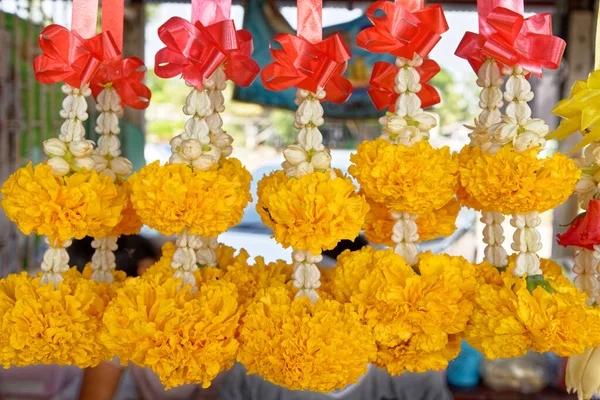 Tayland Bangkok Kurban Olarak Yapımı Çiçek Aranjmanları Kullanılıyor — Stok fotoğraf