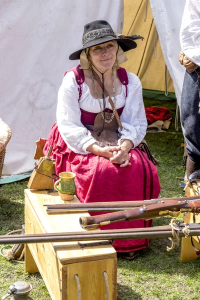 Lady Pukeutui Vanhaan Englantilaiseen Pukuun Keskiaikainen Festivaali Durham Yhdistynyt Kuningaskunta — kuvapankkivalokuva