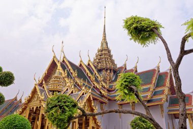 Tarihi Budist tapınağı Wat Phra Kaew 'daki Kraliyet Panteonu ve merkez Bangkok Tayland' daki Büyük Saray.