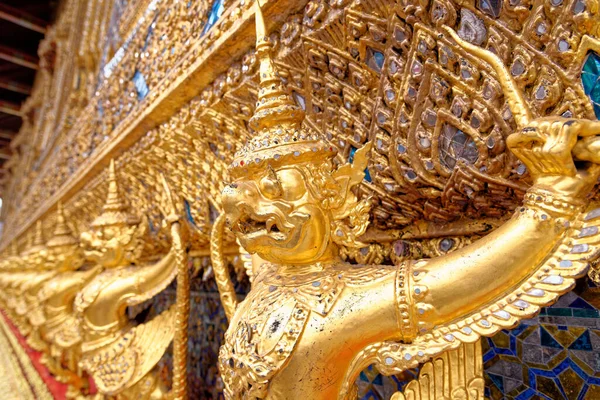 Estátua Guardião Panteão Real Histórico Templo Budista Wat Phra Kaew — Fotografia de Stock