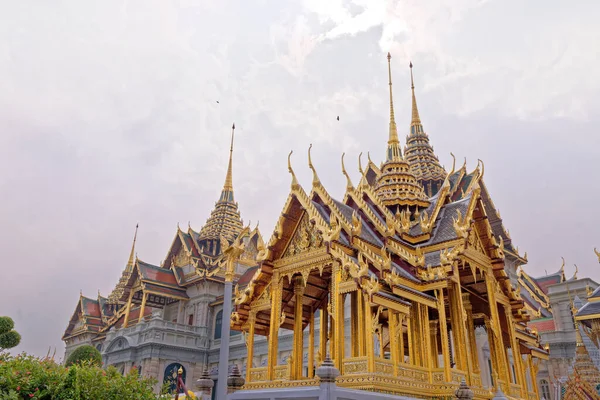 Panteão Real Histórico Templo Budista Wat Phra Kaew Grande Palácio — Fotografia de Stock