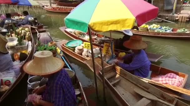 Damnoen Saduak Floating Market Είναι Μια Πλωτή Αγορά Στην Περιοχή — Αρχείο Βίντεο