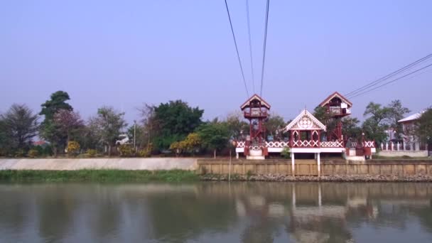 프라야 트니에 트니에 사무마 Wat Niwet Samzmaprawat 케이블카 — 비디오