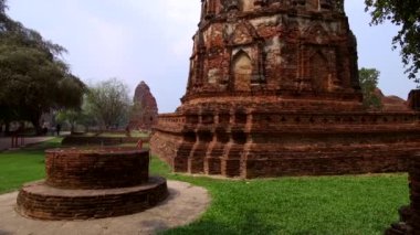 Eski Budist tapınağı Wat Mahathat, Sukhothai, UNESCO Dünya Mirası Alanı, Tayland, Asya - 21 Ocak 2020