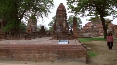 Eski Budist tapınağı Wat Mahathat, Sukhothai, UNESCO Dünya Mirası Alanı, Tayland, Asya - 21 Ocak 2020