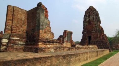 Eski Budist tapınağı Wat Mahathat, Sukhothai, UNESCO Dünya Mirası Alanı, Tayland, Asya - 21 Ocak 2020