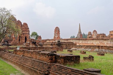 Eski Budist tapınağı Wat Mahathat, Sukhothai, UNESCO Dünya Mirası Alanı, Tayland, Asya - 21 Ocak 2020