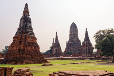 Ayuthaya Tarih Parkı 'ndaki Wat Chaiwatthanaram Tapınağı, UNESCO dünya mirası alanı Ayuthaya, Tayland - 21 Ocak 2020
