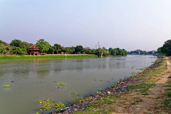 ユネスコ世界遺産に登録されているアユタヤのワット チワタナラム寺院 Ayuthaya Thailand 2020年1月21日 — ストック写真