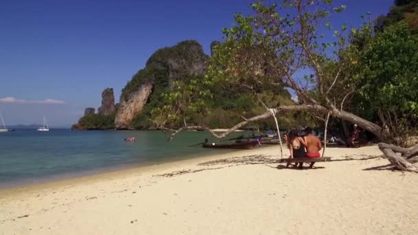 Koh Phak Bia Adası Hong Adası Nın Arkasındaki Küçük Ada — Stok video