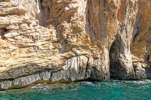 Kreuzfahrt Auf Dem Blauen Meer Und Der Felsigen Küste Golf — Stockfoto