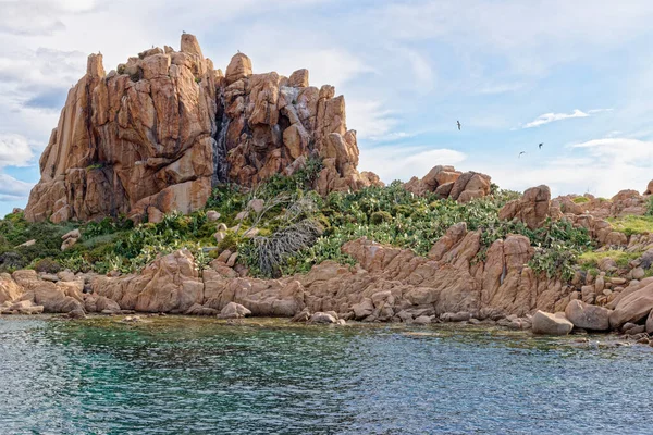 Остров Ольястра Сардиния Италия Небольшой Архипелаг Тремя Порфировыми Гранитными Скалами — стоковое фото