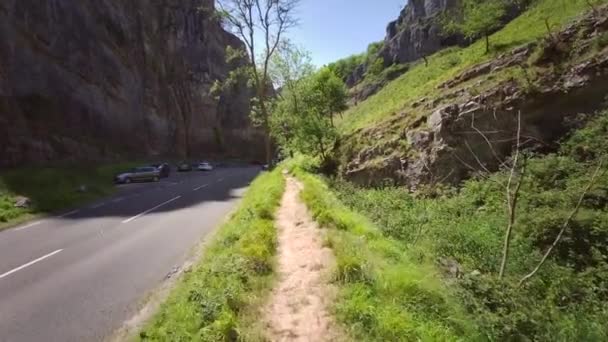 Blick Auf Die Cheddar Gorge Somerset England Eine Kalksteinschlucht Den — Stockvideo