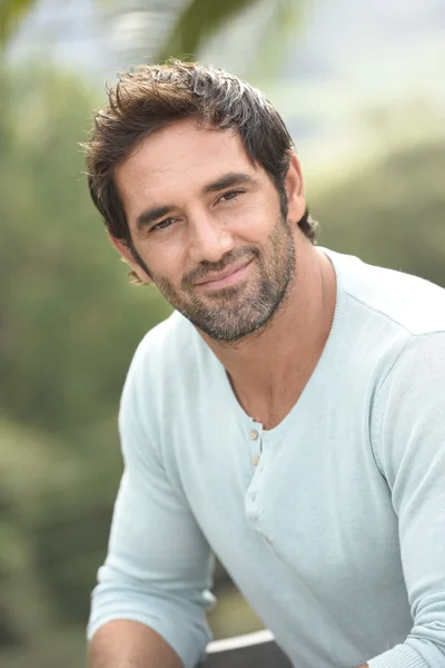 Latin handsome guy — Stockfoto