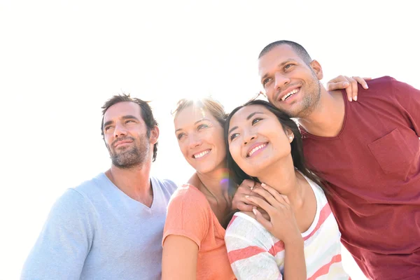 Vänner som har roligt på sommaren — Stockfoto