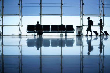 İnsanlar interminal