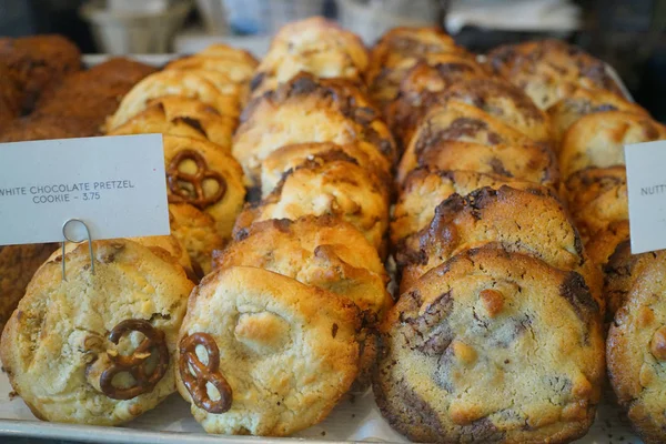 Various cookies in pastry shop — Stock Photo, Image